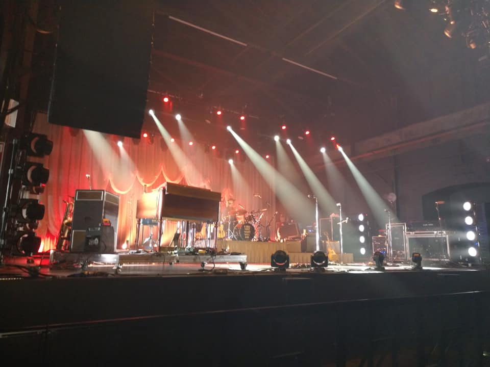 Nathaniel Rateliff performing on stage at The Rust Belt with Rexroat Sound audio rig