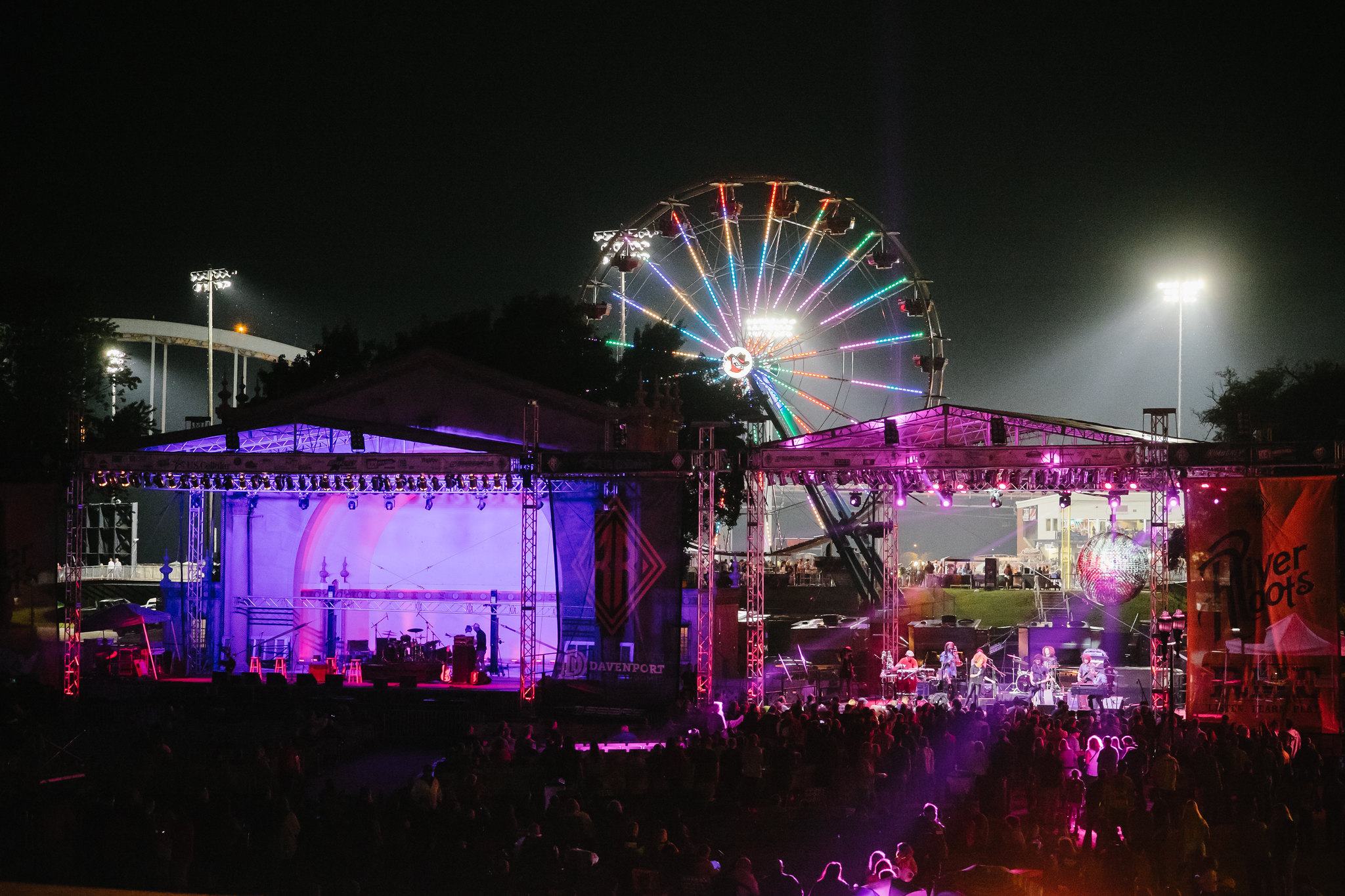 Modular concert staging and truss build